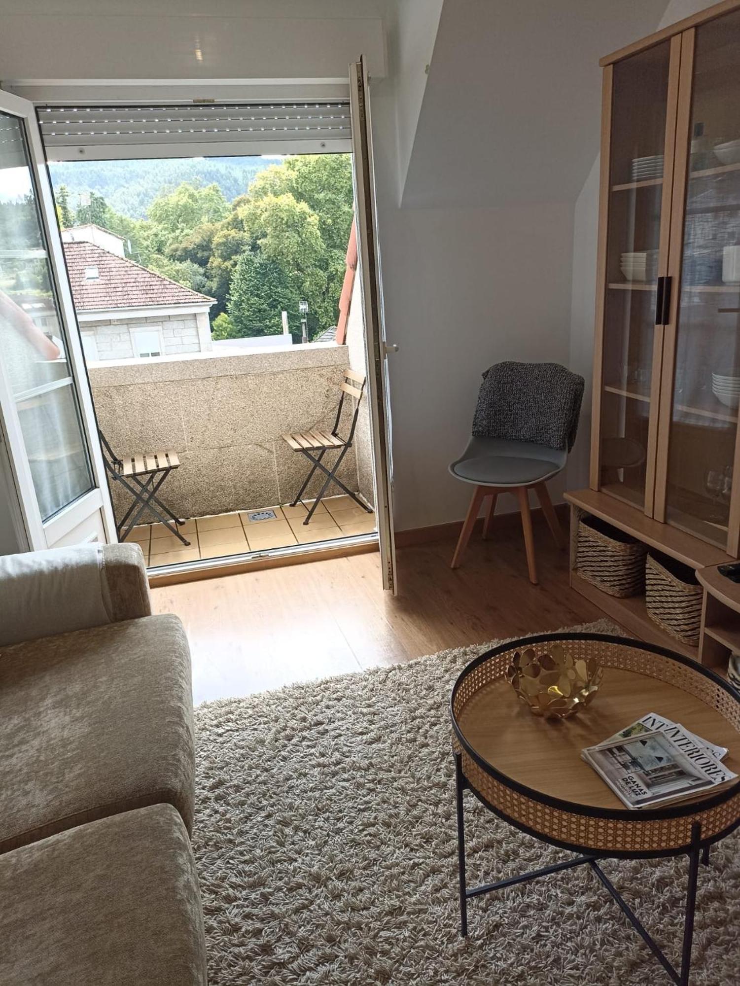 Apartamento El Atico Caldas De Reis Exterior foto
