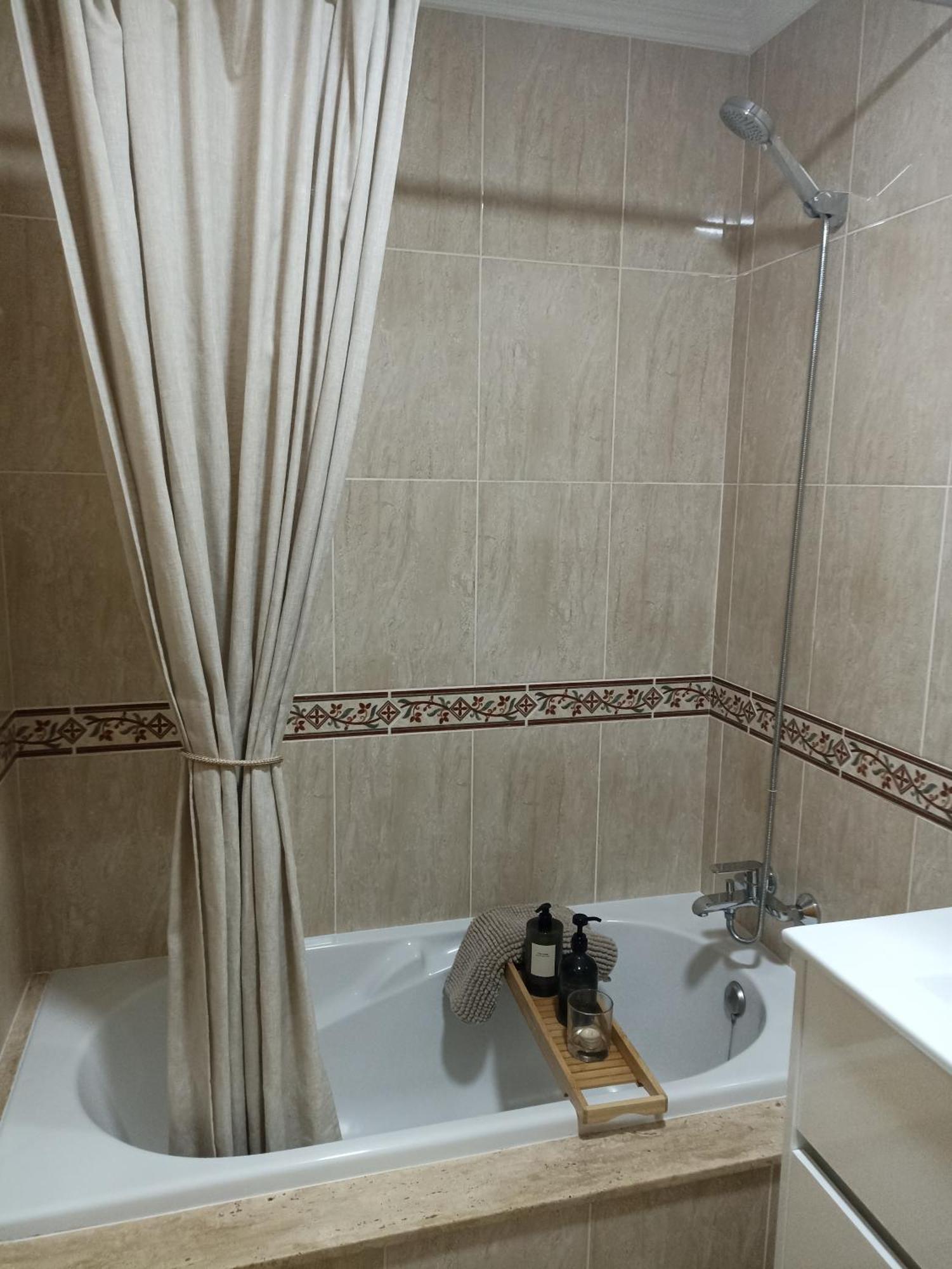 Apartamento El Atico Caldas De Reis Habitación foto